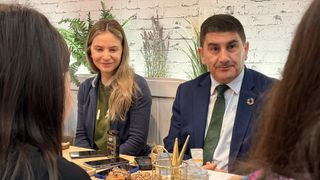 El delegado del Gobierno, Pedro Blanco, en un desayuno informativo en Santiago de Compostela.