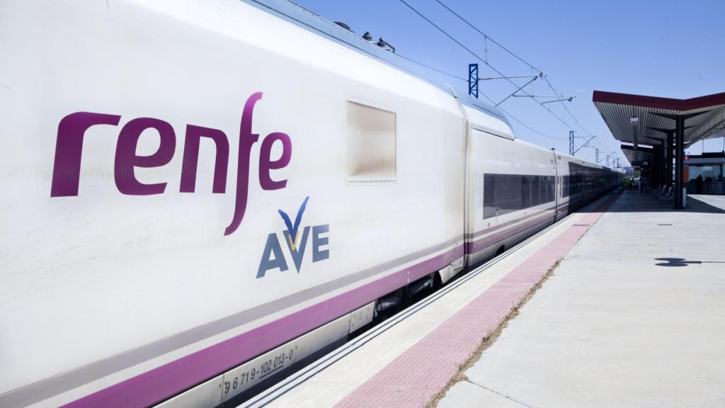 Los 'populares' urgen mejorar “de forma inmediata” las frecuencias, la capacidad y la puntualidad de la conexión ferroviaria entre Madrid y Toledo.