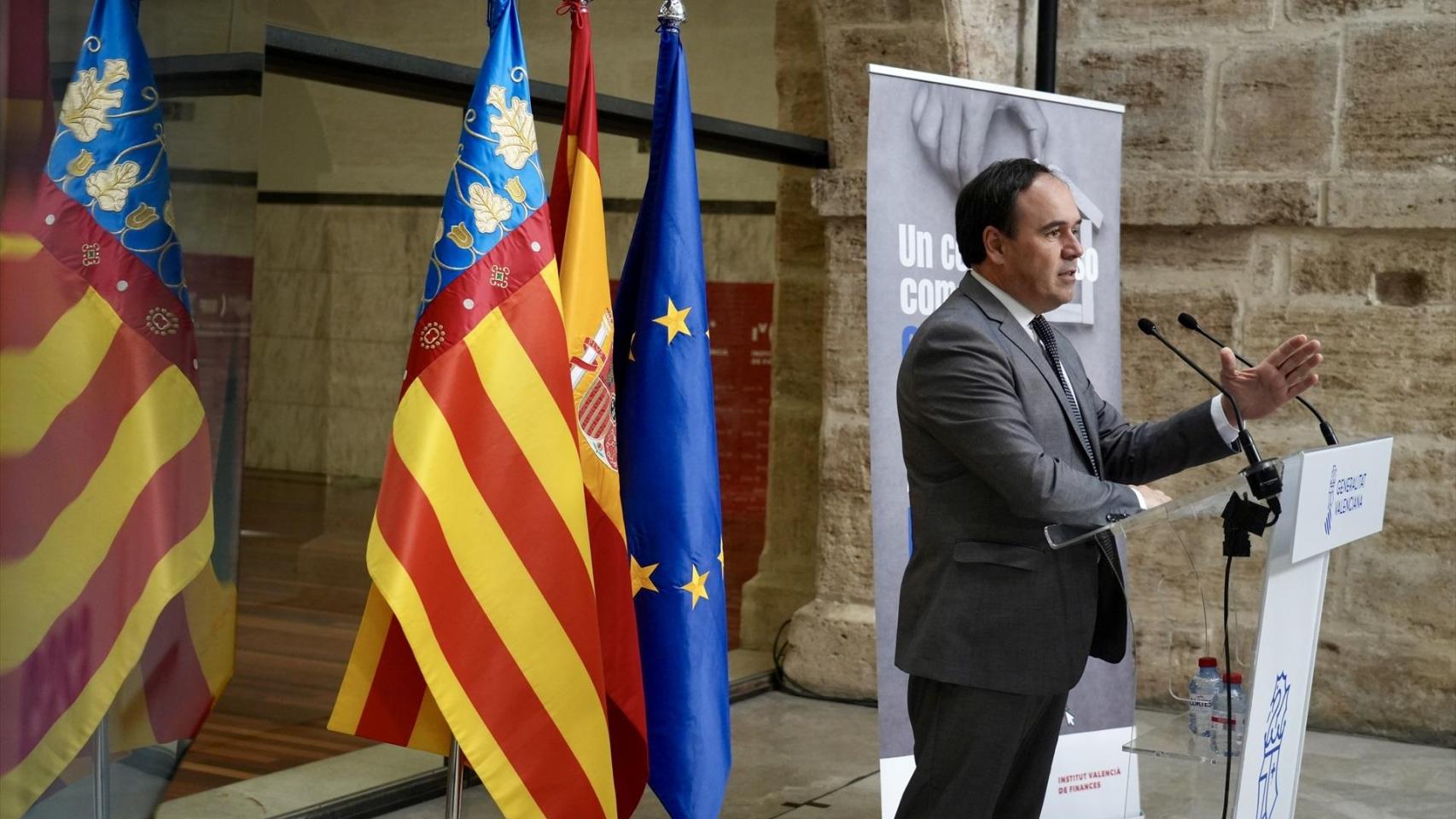 Juanfran Pérez Llorca durante la presentación de la nueva convocatoria del Programa de Garantías del Instituto Valenciano de Finanzas (IVF). Eduardo Manzana / Europa Press