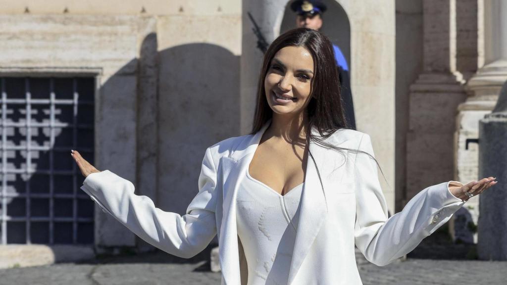 Elletra Lamborghini en un evento público.