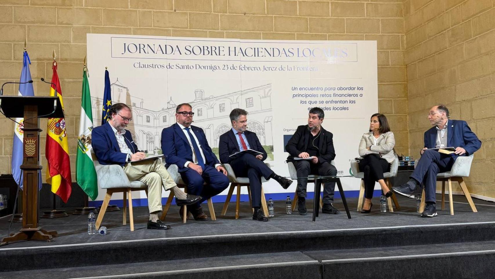 El concejal de Hacienda del Ayuntamiento de Zamora, Diego Bernardo, en la Jornada sobre Haciendas Locales organizada por la FEMP en Jérez de la Frontera (Cádiz) en la tarde de este lunes