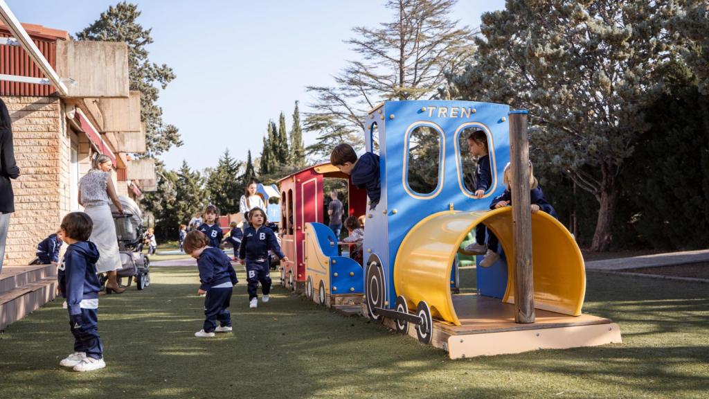 Niños en el recreo.