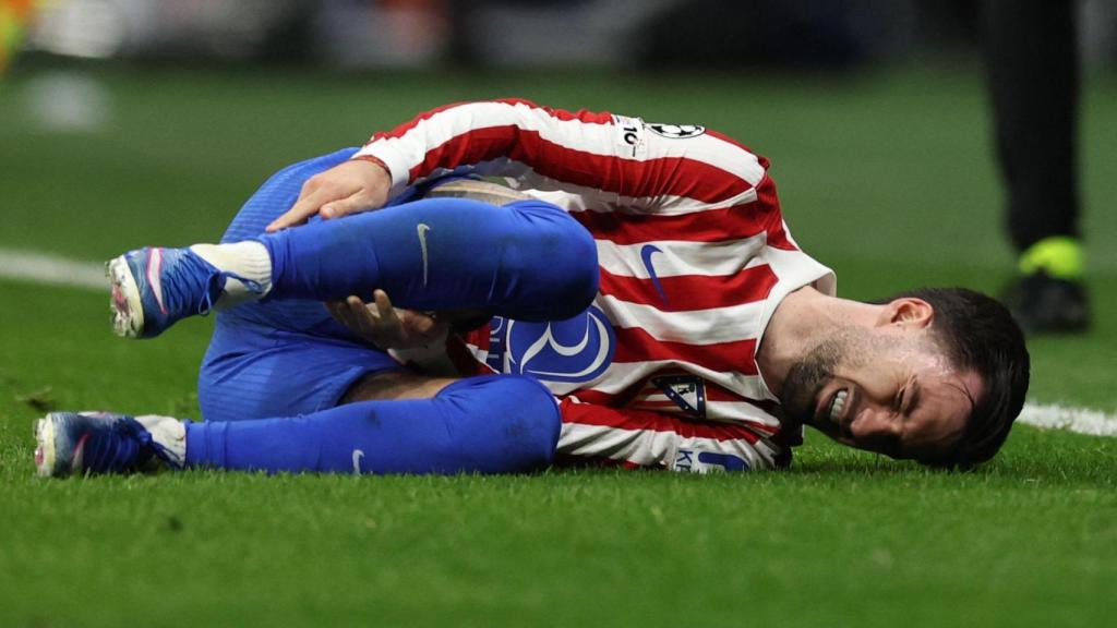 Baena se lesionó en el suelo durante el partido contra el Brujas.