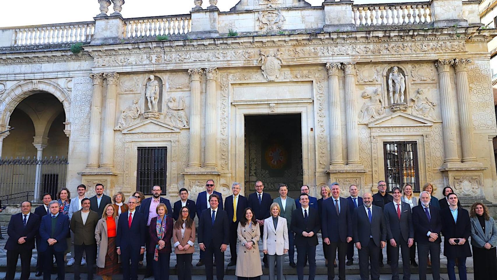 Foto de familia del evento de la FEMP.