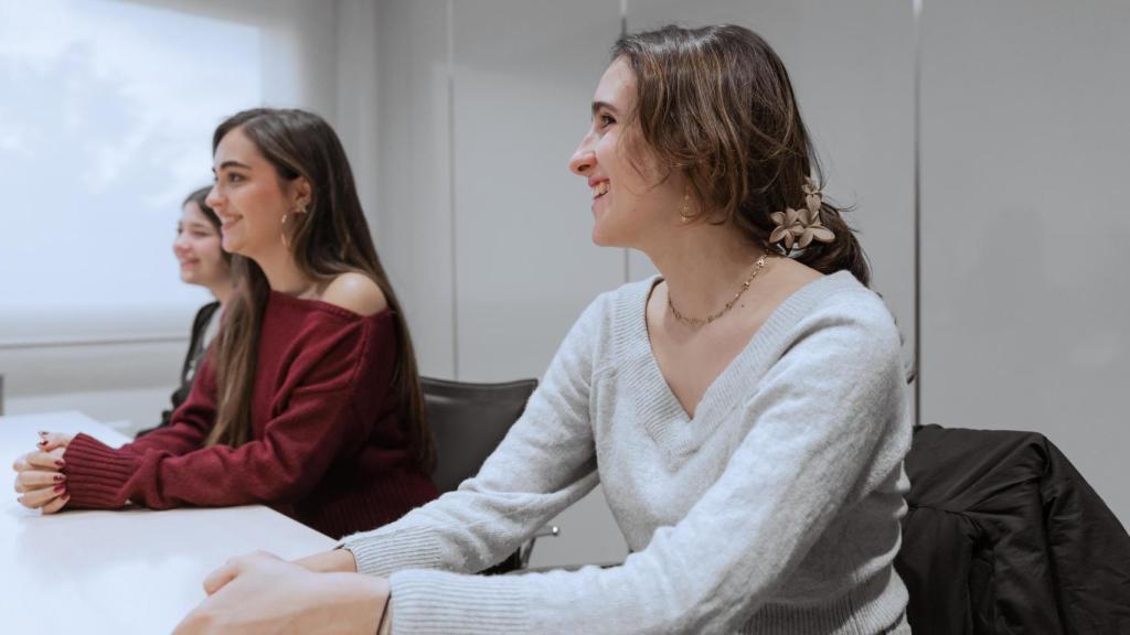 Lorena y Lucía Blanco, durante la entrevista.