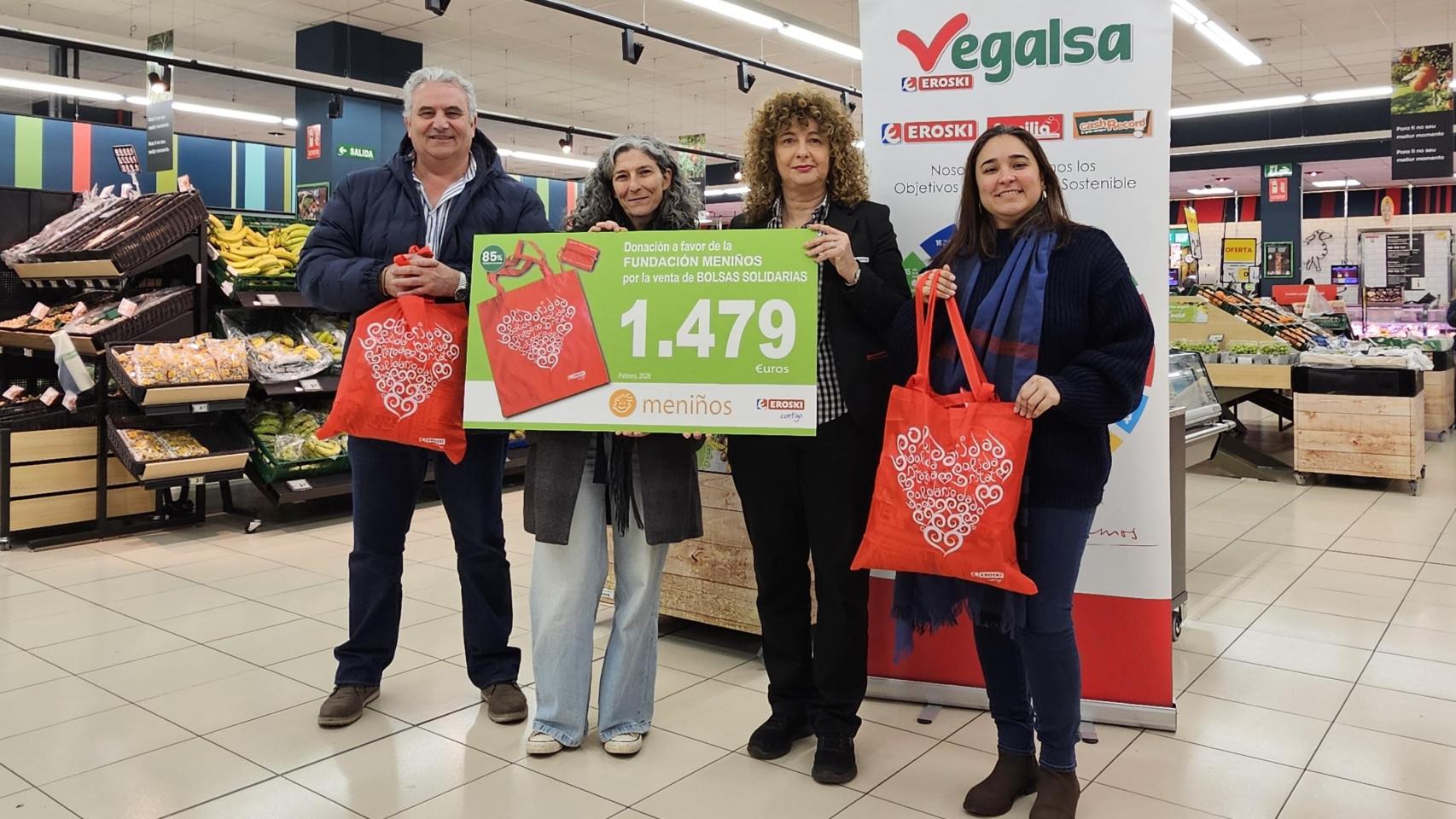 La Fundación Meniños y Down España reciben 3.500 euros en donaciones de Vegalsa-Eroski