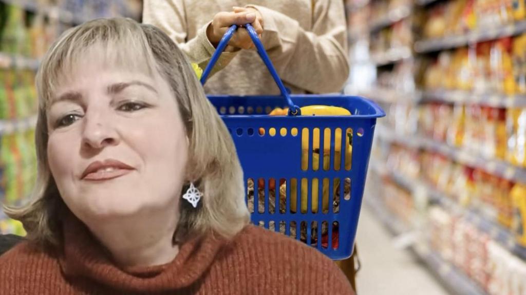 Una mujer en un supermercado y la creadora de contenido Belén (@aprende.ahorrando).