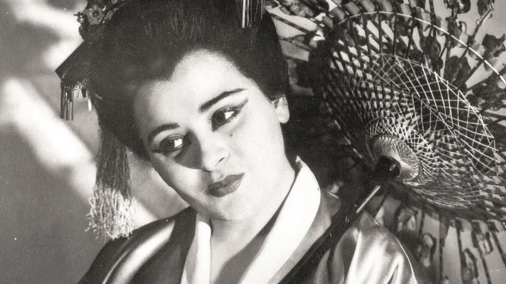 Victoria de los Ángeles.