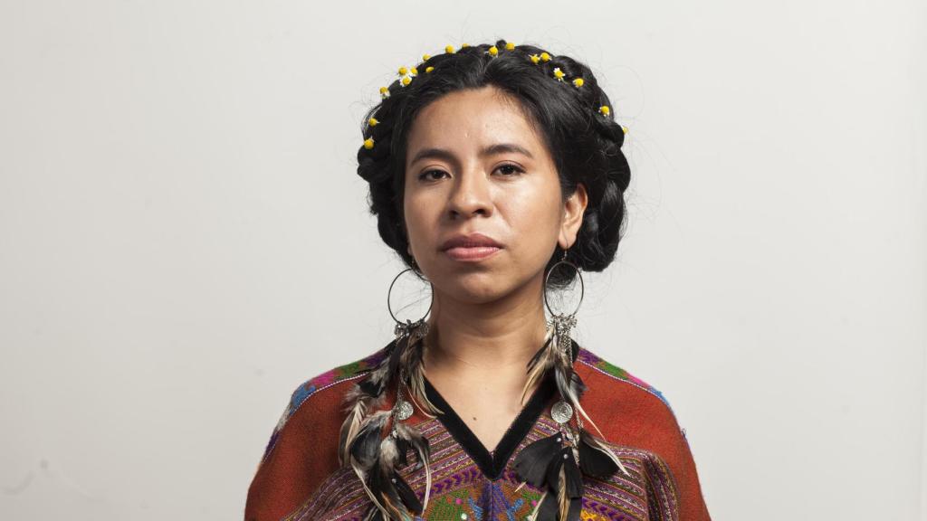 Sara Curruchich, cantautora guatemalteca.