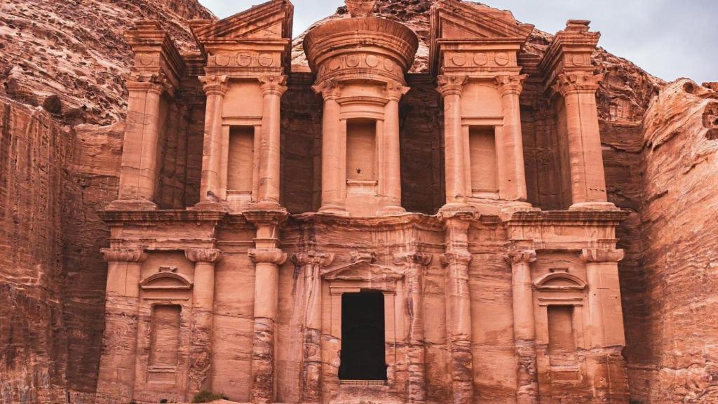 El teatro Al-Khazneh en Petra.