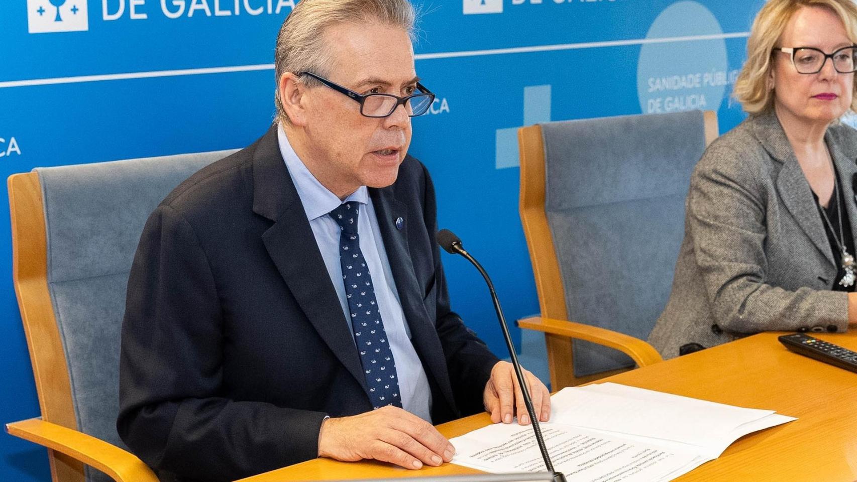 El conselleiro de Sanidade, Antonio Gómez Caamaño, en rueda de prensa.