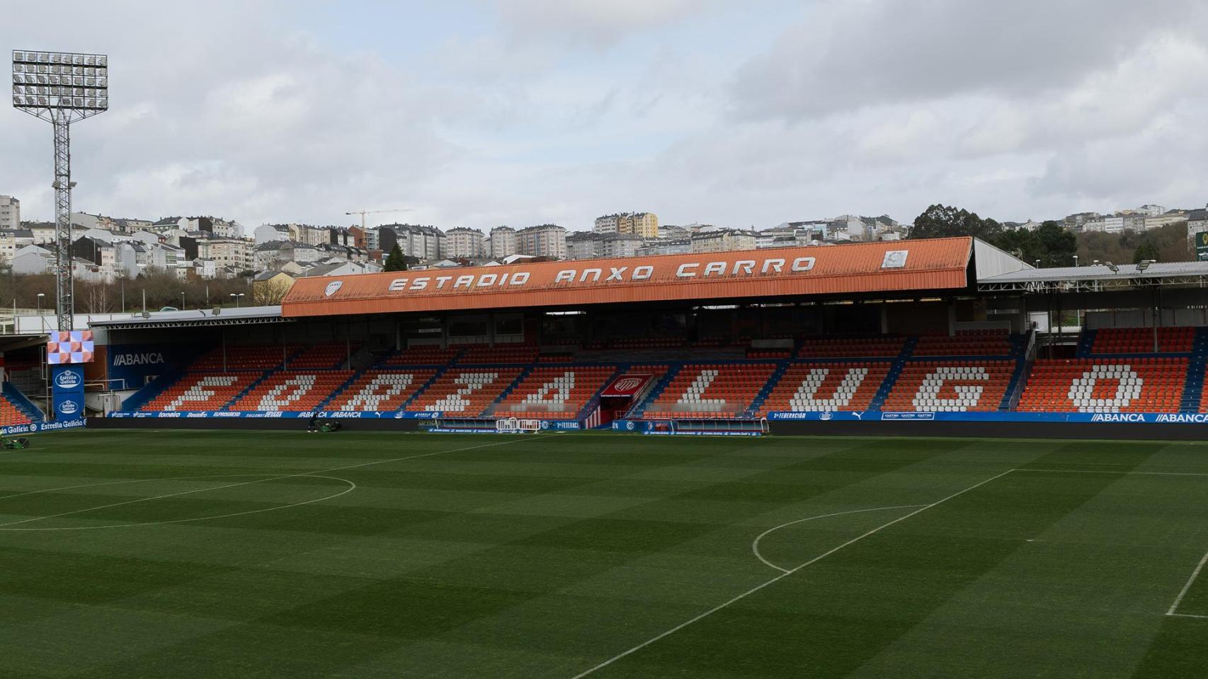 Estadio Anxo Carro.