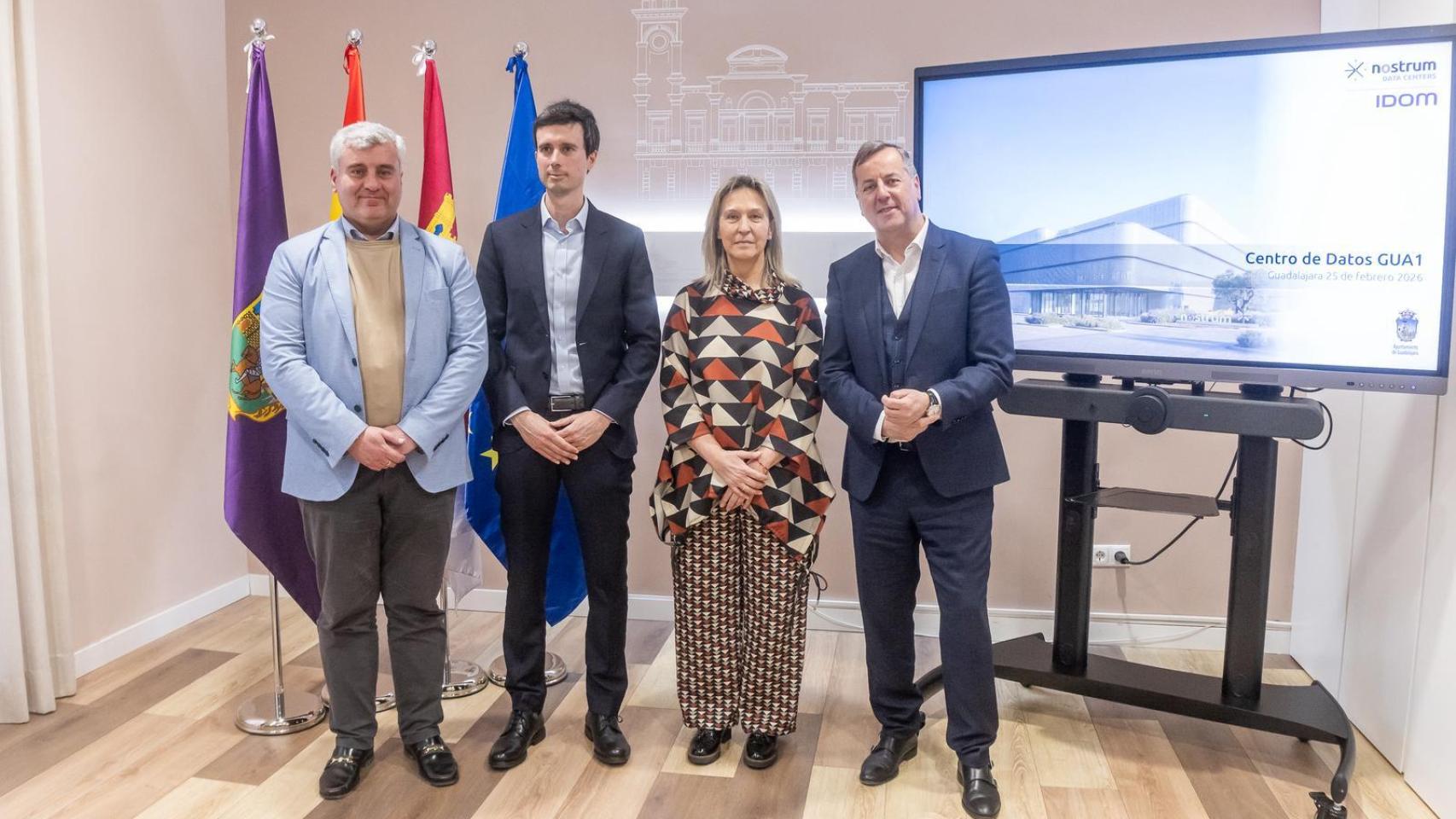 Presentación del proyecto GUA1 en el Ayuntamiento de Guadalajara con la presencia de la alcaldesa, Ana Guarinos.