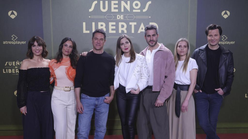 El elenco de 'Sueños de libertad'.