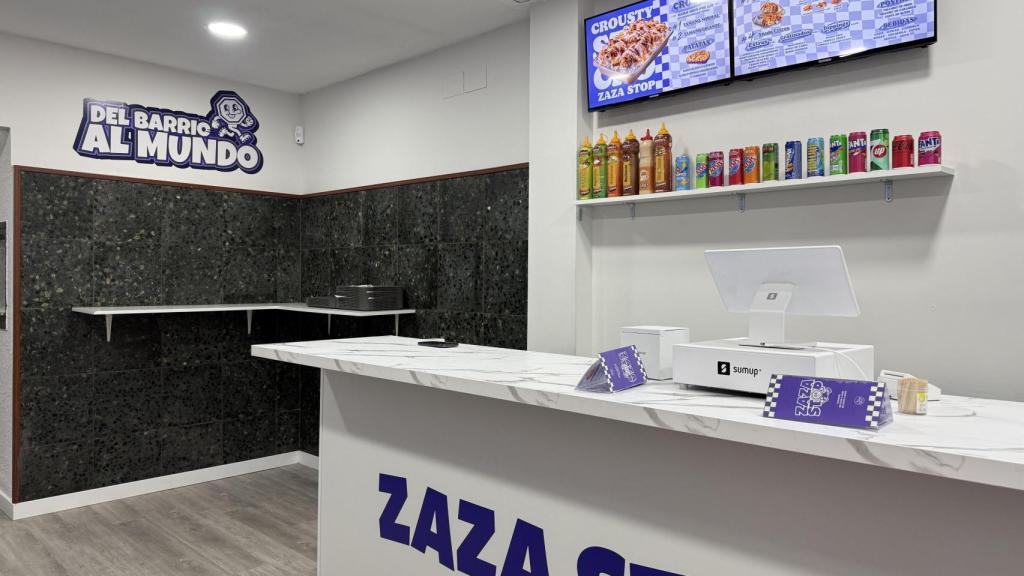 Interior del local de ZazaStop.