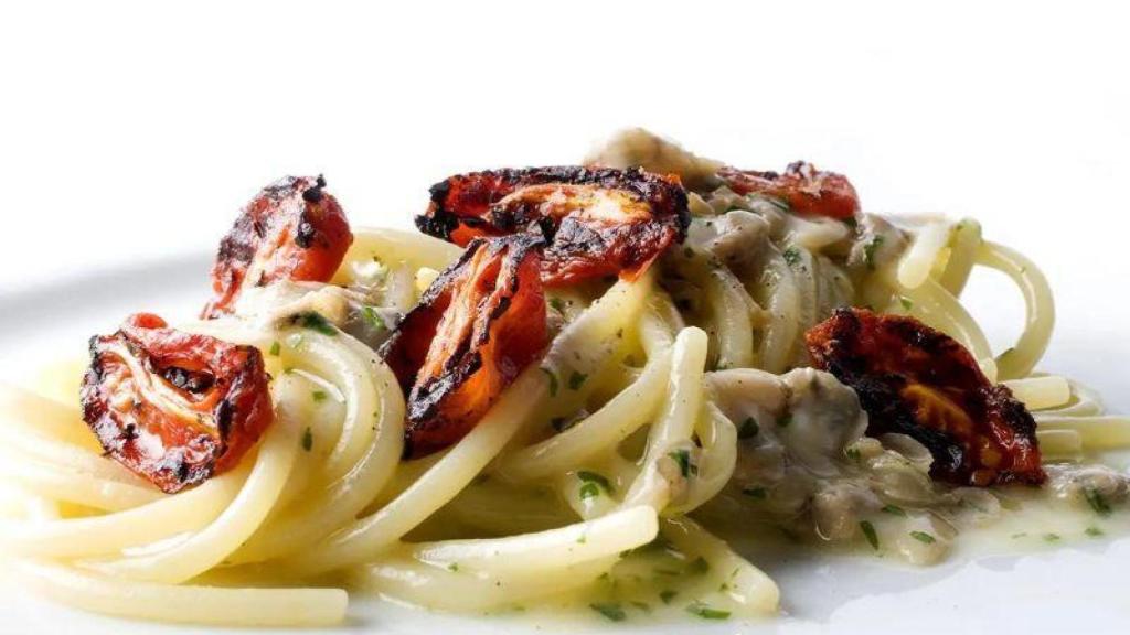 Spaghetti con marisco en Uliassi.