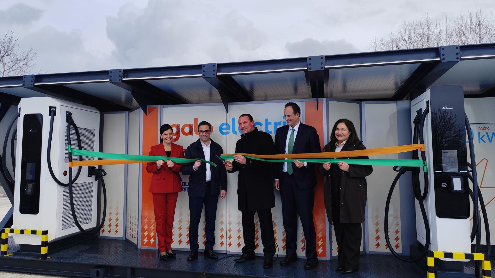 El Puerto de Vigo presenta un contenedor sostenible de carga rápida.