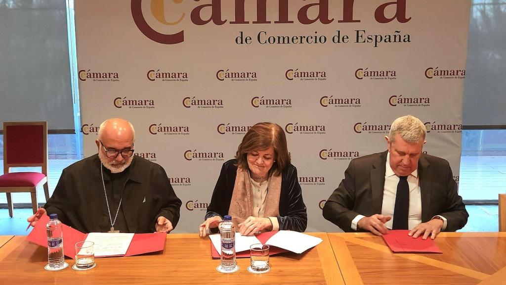 Firma del acuerdo marco entre UCAM, INCYDE y Diócesis de Carúpano en la sede de INCYDE