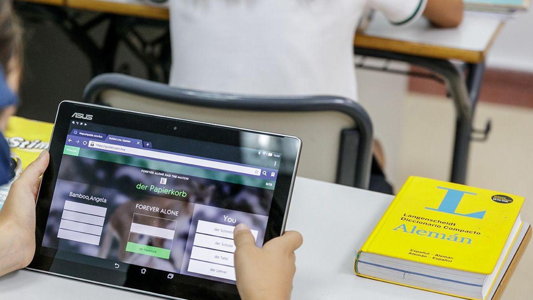 Uso de la tecnología como herramienta educativa.