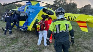 Traslado del octogenario herido en helicóptero