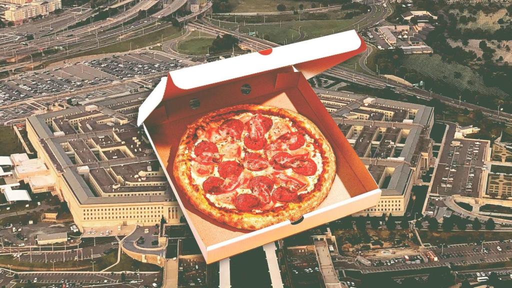 Una caja de pizza 'flotando' sobre el Pentágono.
