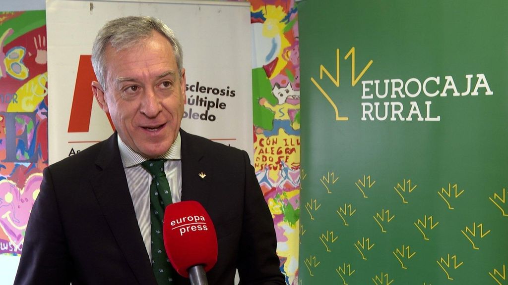 El presidente de Eurocaja Rural, Javier López Martín, en la sede de Ademto.