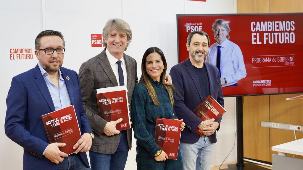 El candidato del PSOE a la Presidencia de la Junta, Carlos Martínez, durante la presentación de su programa electoral para las elecciones autonómicas del próximo 15 de marzo, este jueves en Valladolid