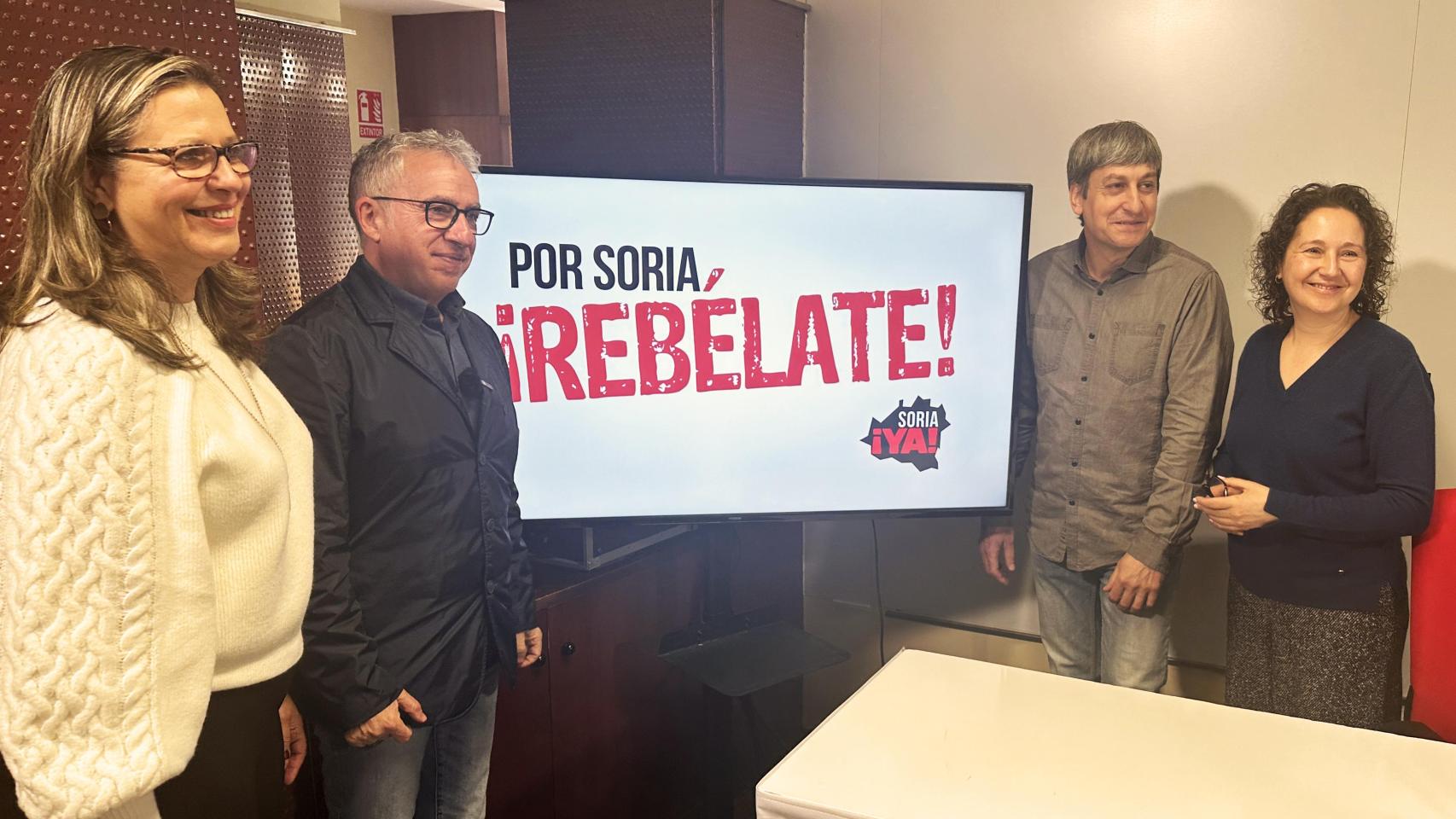 Los candidatos Ángel Ceña, Inmaculada Ramos y Juan Antonio Palomar presentan una hoja de ruta que recorrerá la provincia de punta a punta