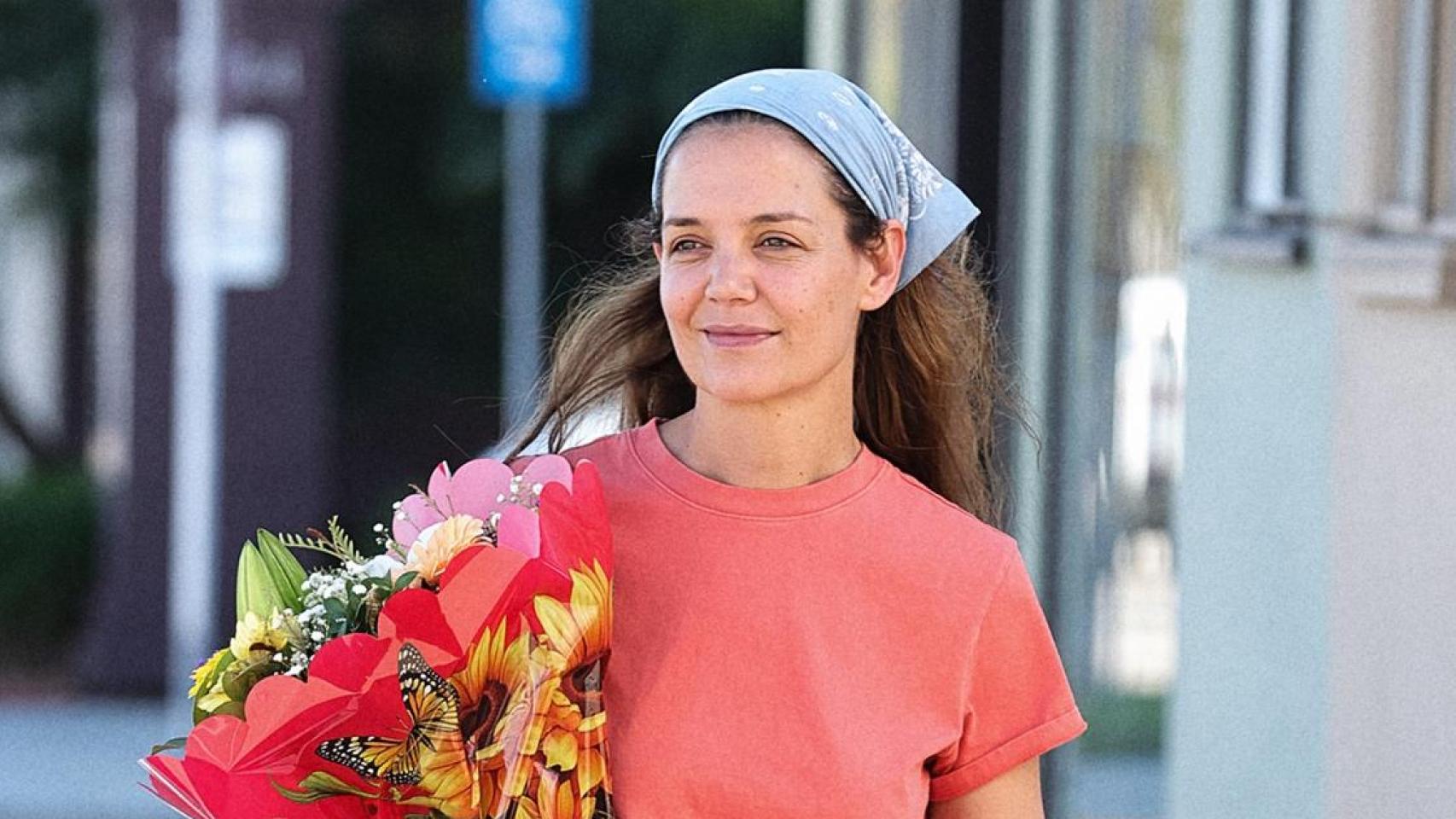 Kate Holmes paseando por San Diego.