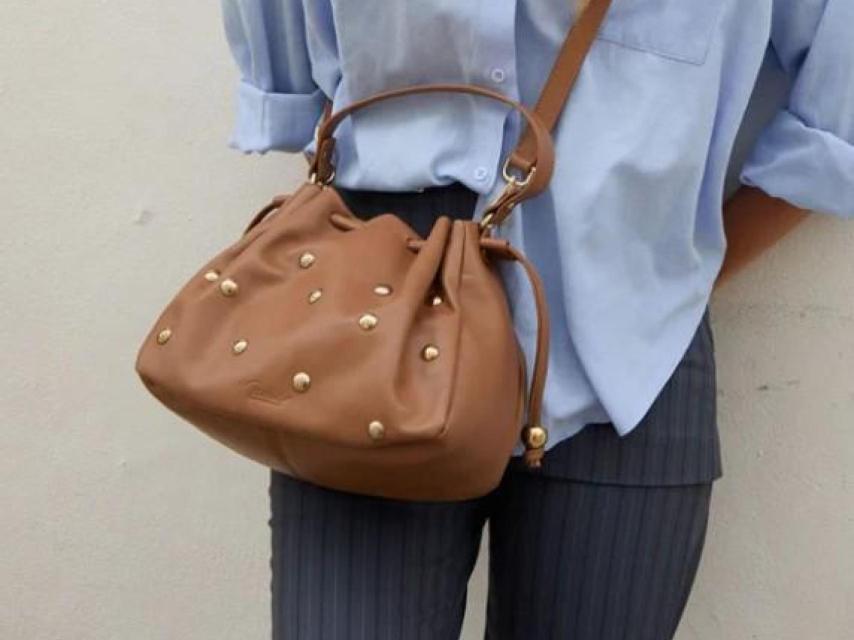 El bolso que luce Eugenia.