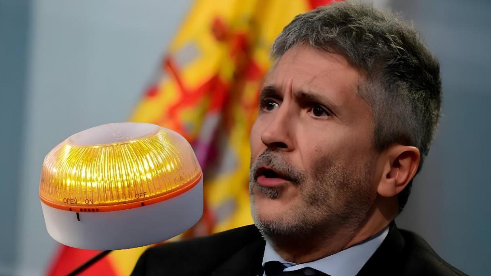 Imagen de un vehículo utilizando la Baliza V-16.