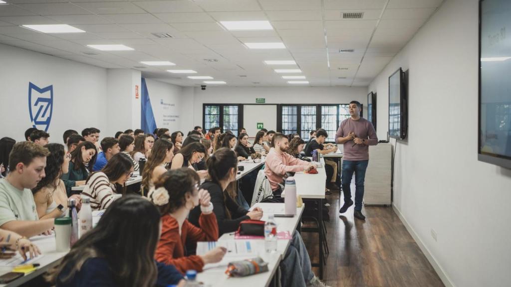 Una de las clases de Jurispol.