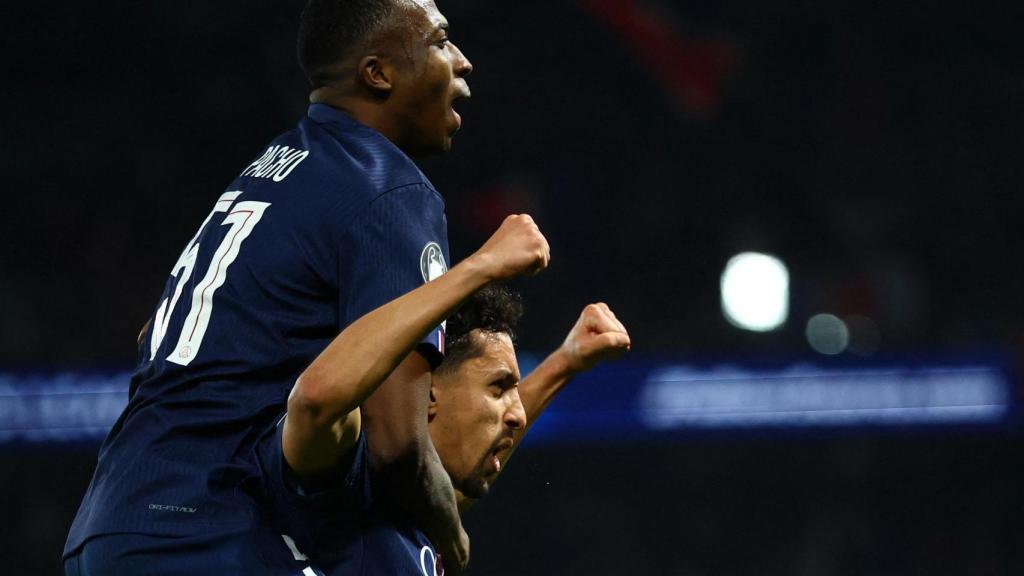 Marquinhos, du PSG, célèbre un but en Ligue des Champions.