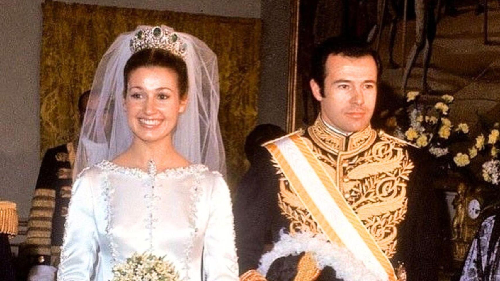 La boda de Carmen Martínez Bordiú y Alfonso de Borbón en 1972.