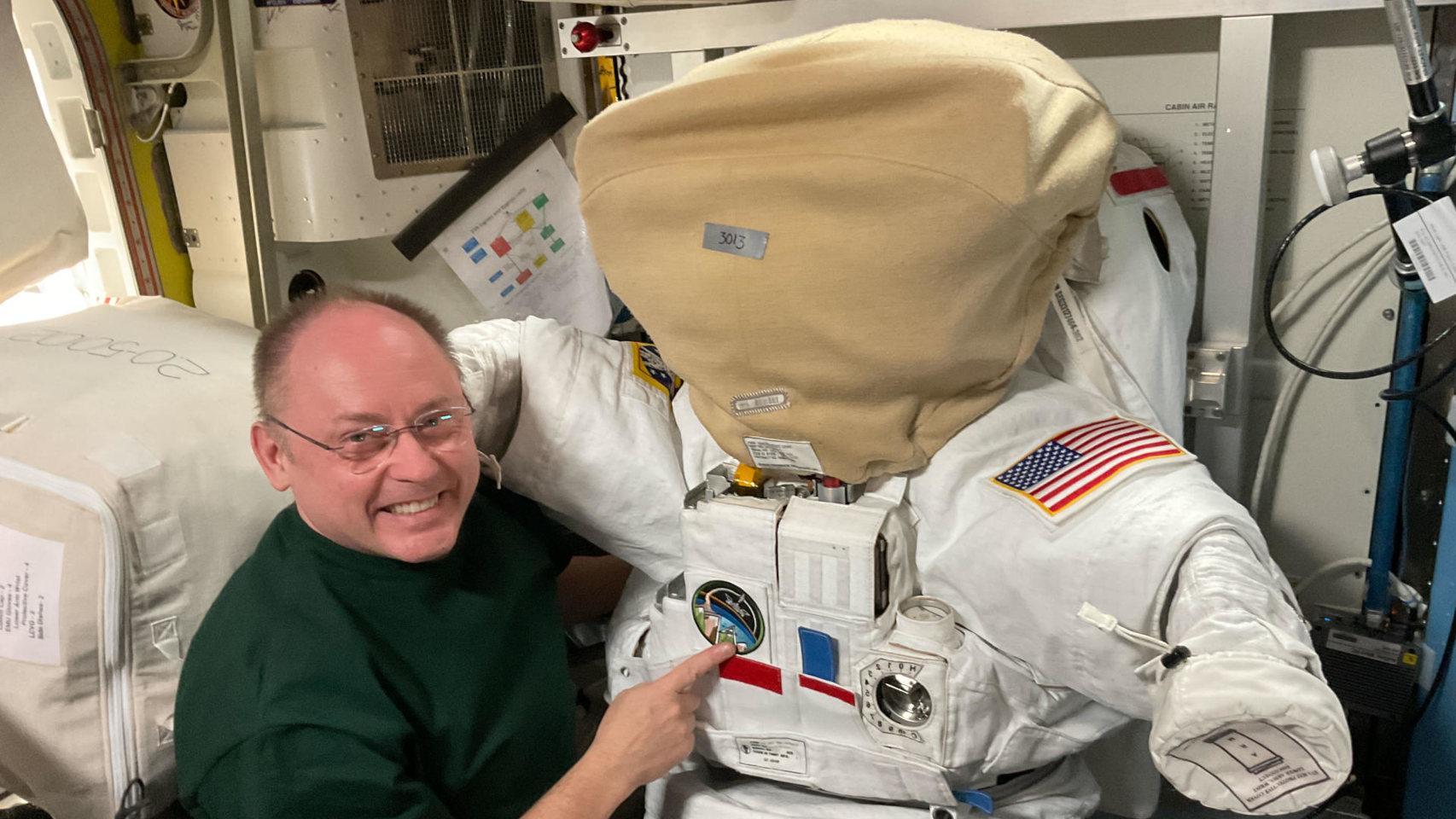 El comandante de la misión Crew-11 de la NASA, Mike Fincke