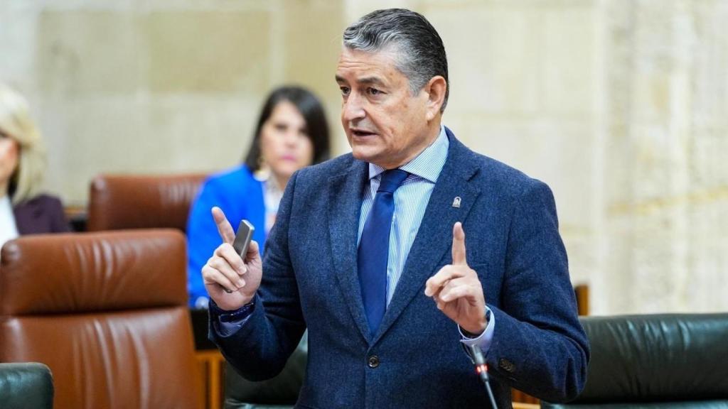 El consejero de Sanidad, Presidencia y Emergencias de la Junta de Andalucía, Antonio Sanz.