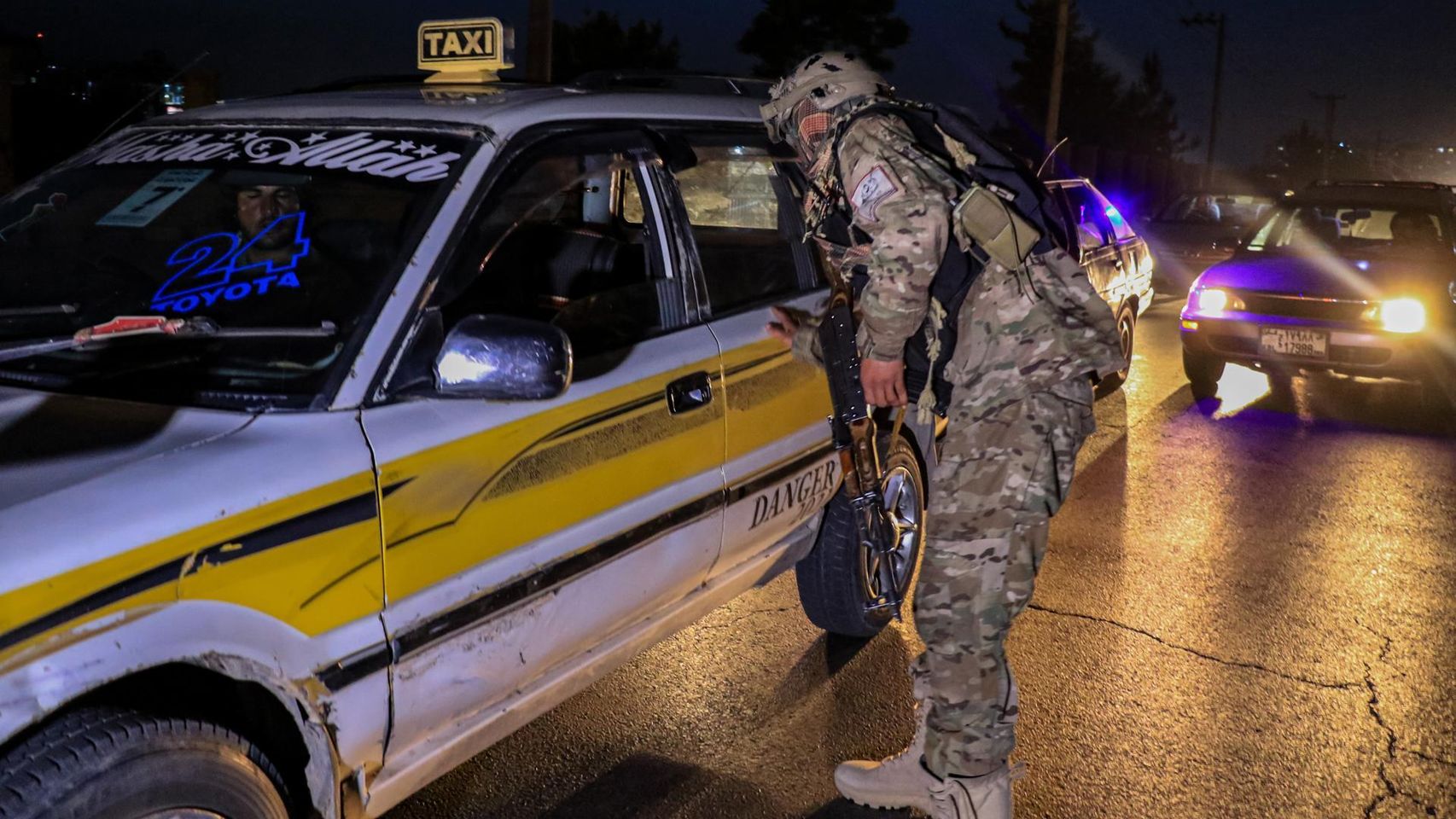 Pakistán bombardea Kabul y anuncia el inicio de una «guerra abierta» contra Afganistán Pakistán bombardea Kabul y anuncia el inicio de una «guerra abierta» contra Afganistán