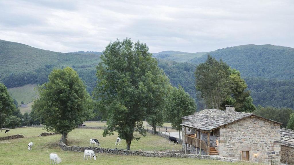 Cabañas de Pax, en Vega de Pas (Cantabria).
