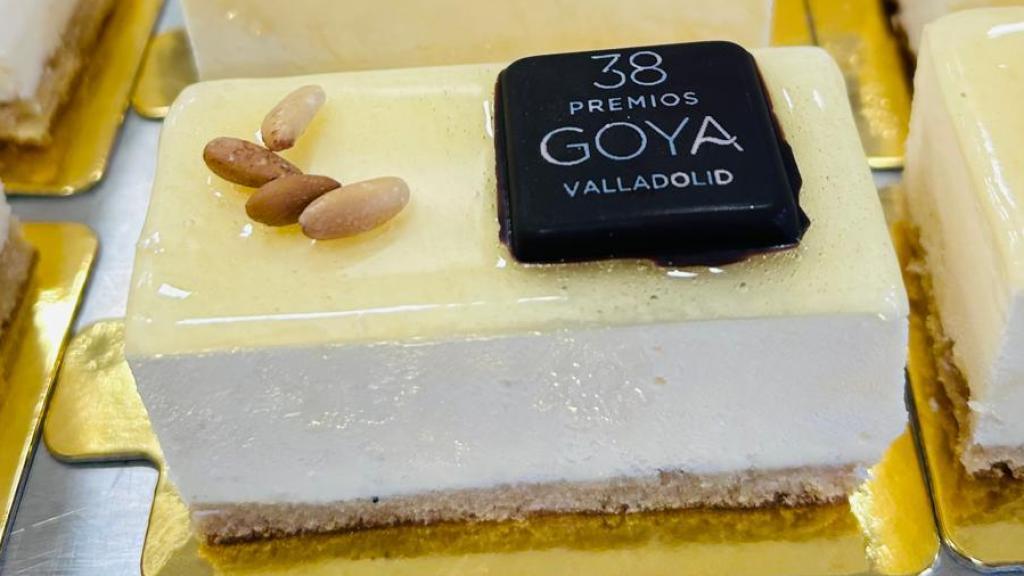 Imagen del pastel de los Goyas que se va a vender en Valladolid