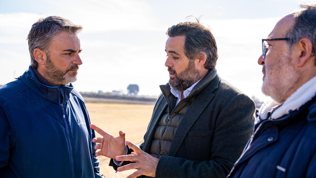 Núñez durante su visita a El Provencio (Cuenca).