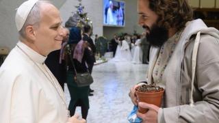 Adrián Pelayo, durante su charla con el Papa León XIV.