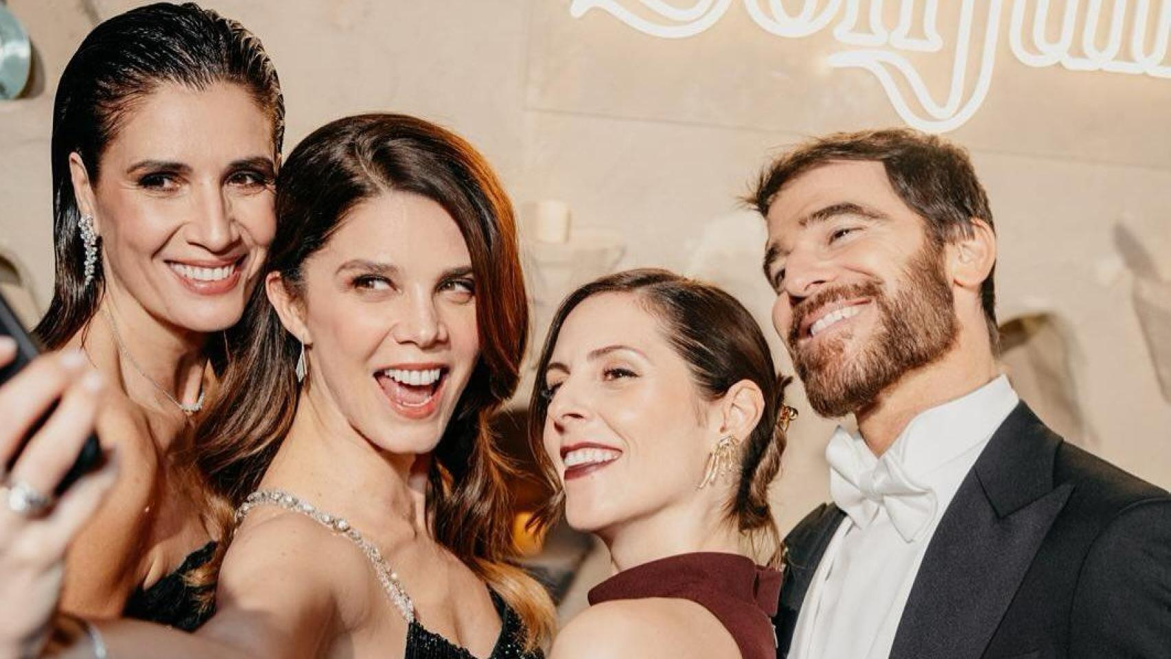 Elia Galera, Juana Acosta, Bárbara Santa-Cruz y  Alfonso Bassave.