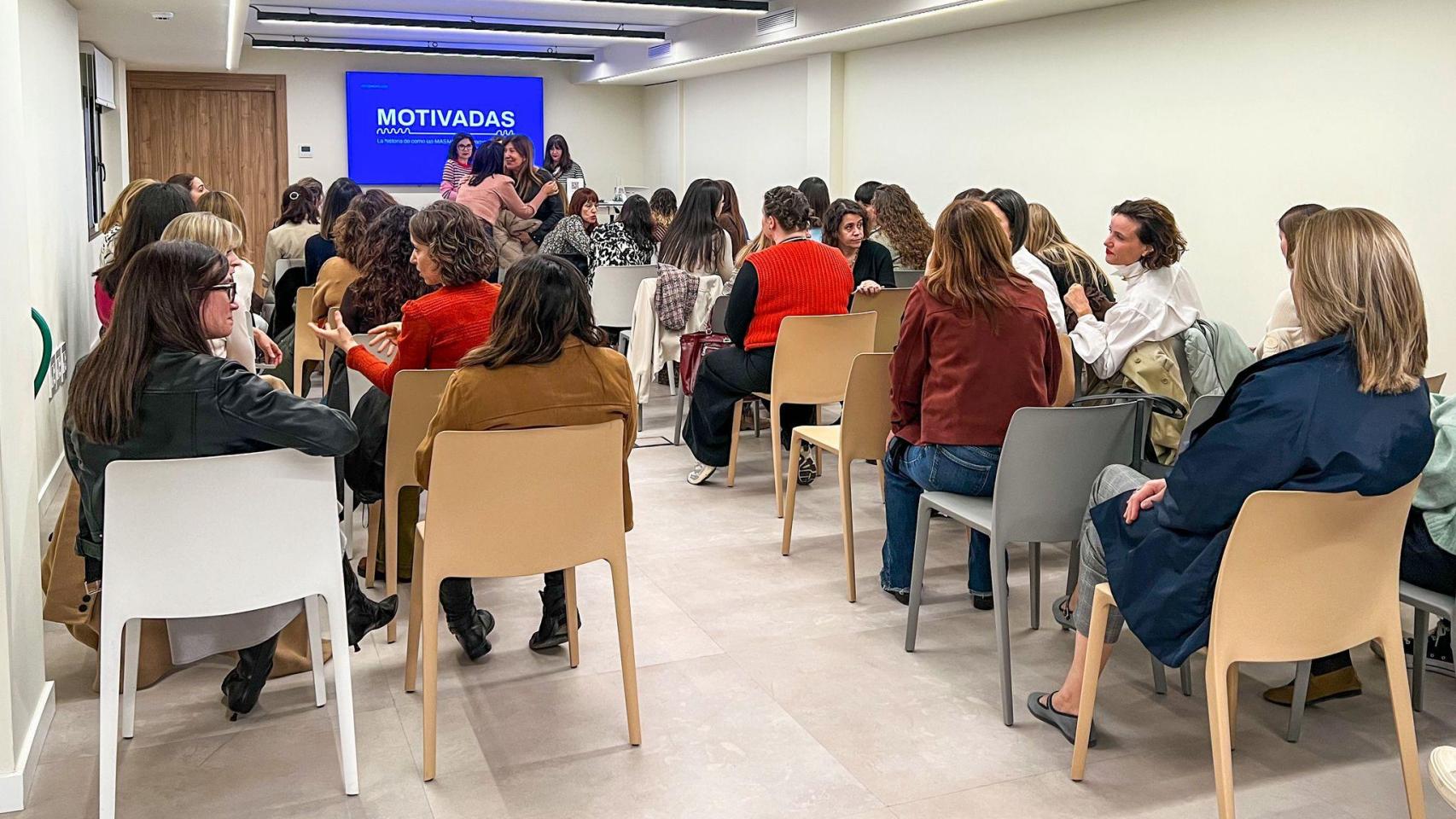 Presentación de Más Mujeres Creativas en Alicante