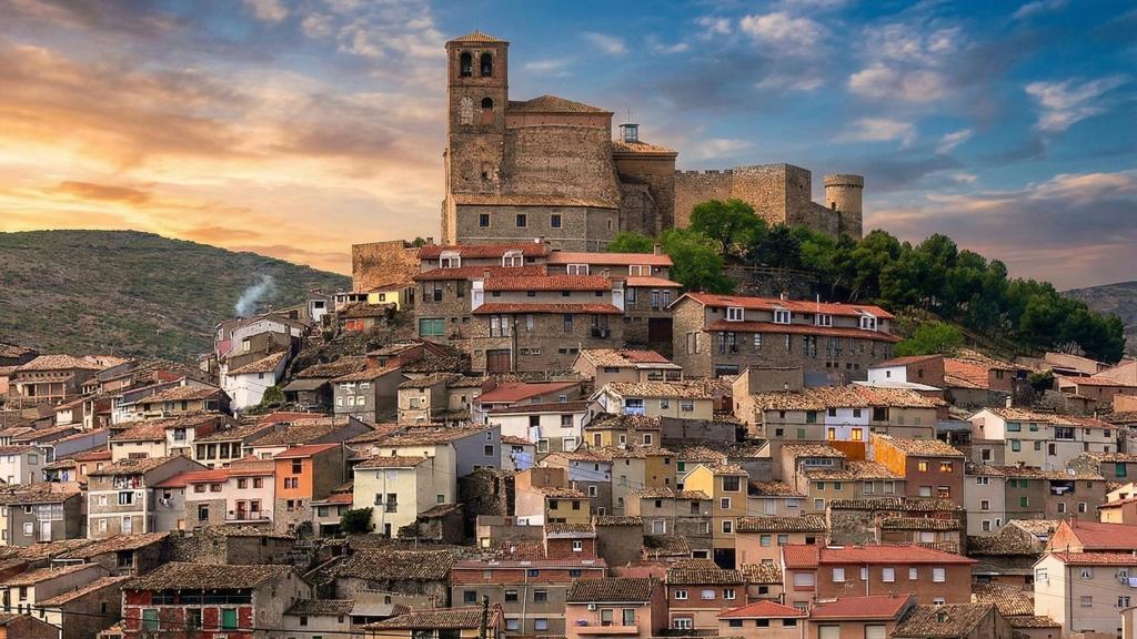 Valdeperillo, una pequeña aldea del municipio de Cornago (La Rioja) en la que viven 15 personas.