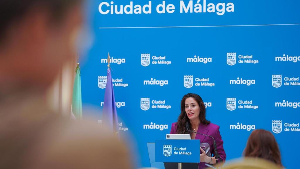 La concejala de Innovación, Alicia Izquierdo, durante la presentación de los datos.
