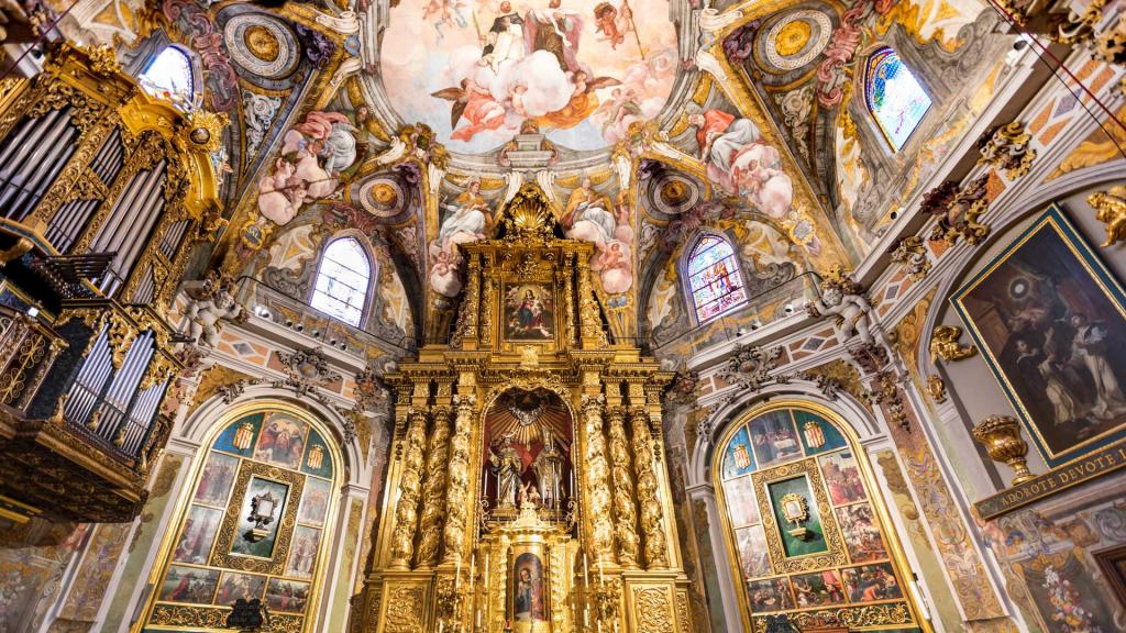 El interior de la Iglesia de San Nicolás de Bari y San Pedro Mártir, en Valencia.