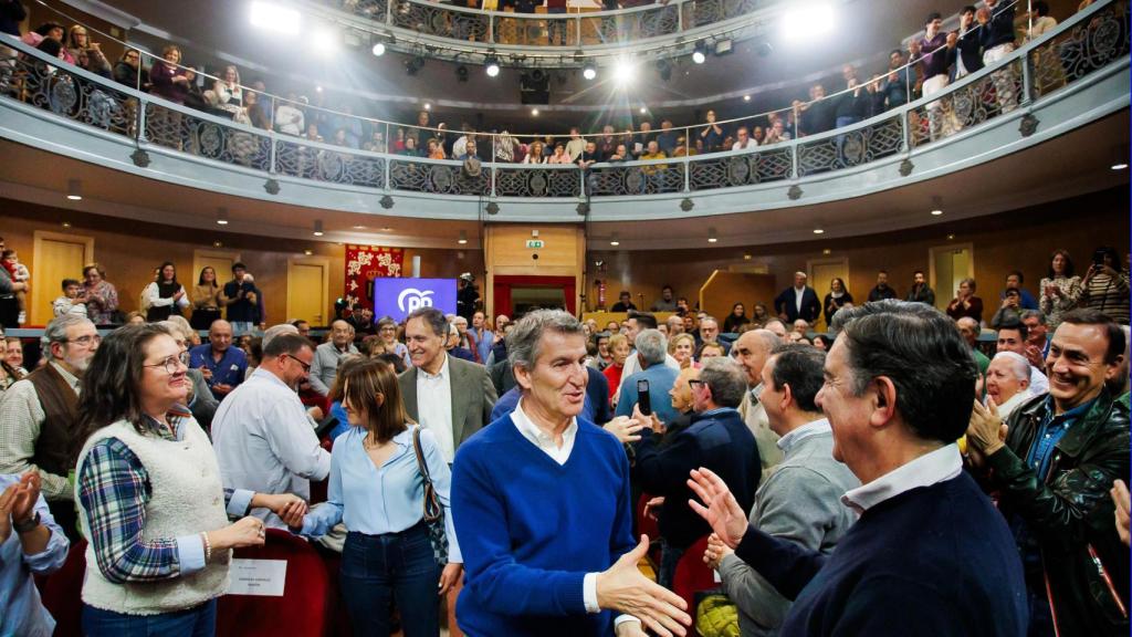 El presidente del Partido Popular, Alberto Núñez Feijóo, el mitin de inicio de campaña para las elecciones de Castilla y León, celebrado en Ciudad Rodrigo (Salamanca)