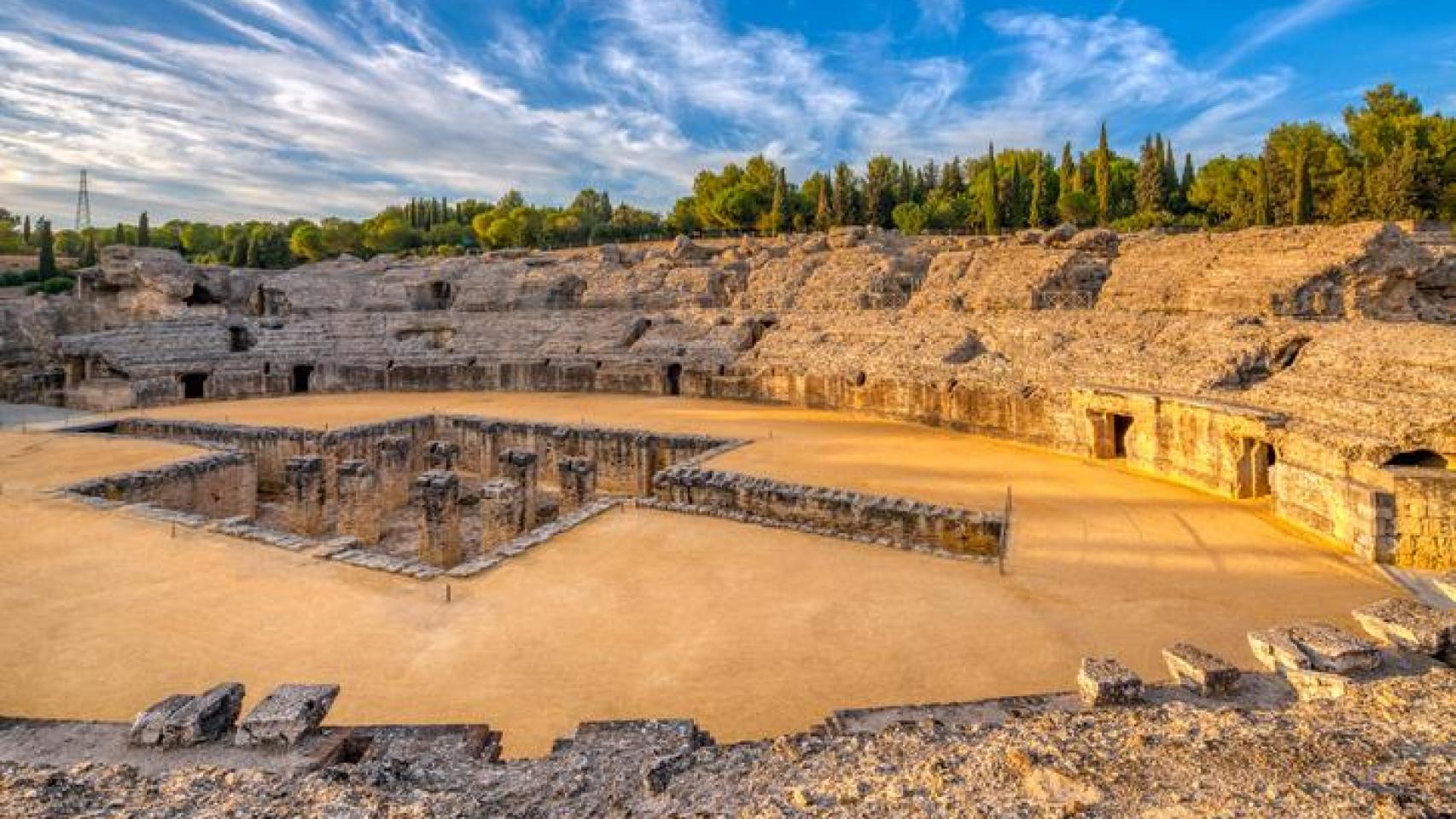 Anfiteatro romano de Itálica en Santiponce, Sevilla.
