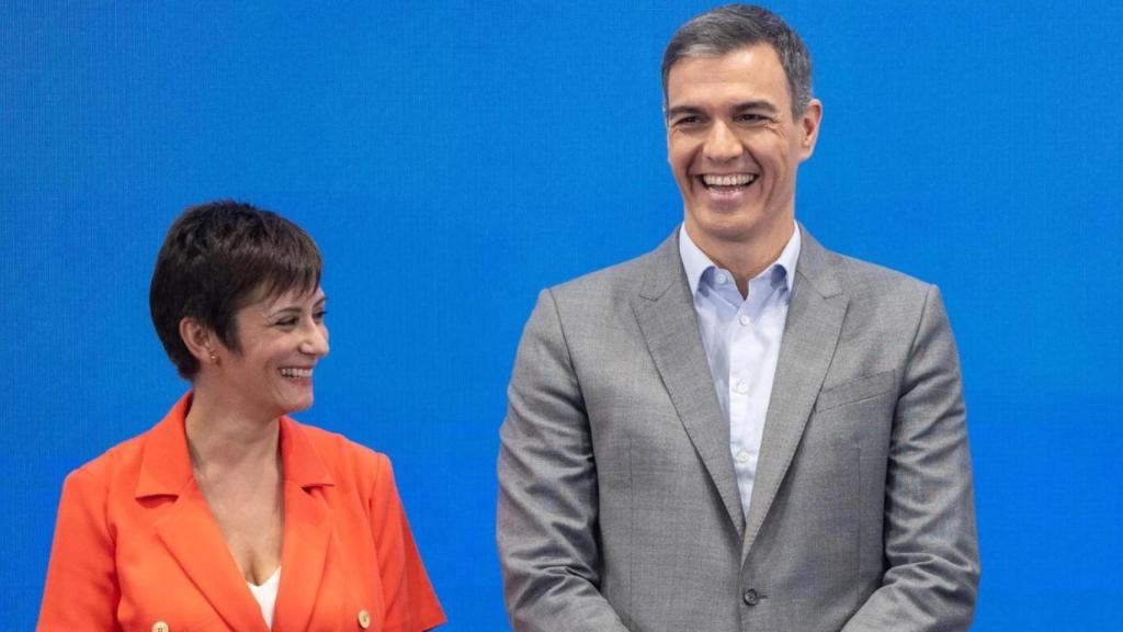 Isabel Rodríguez, ministra de Vivienda y el Pedro Sánchez, presidente del Gobierno.