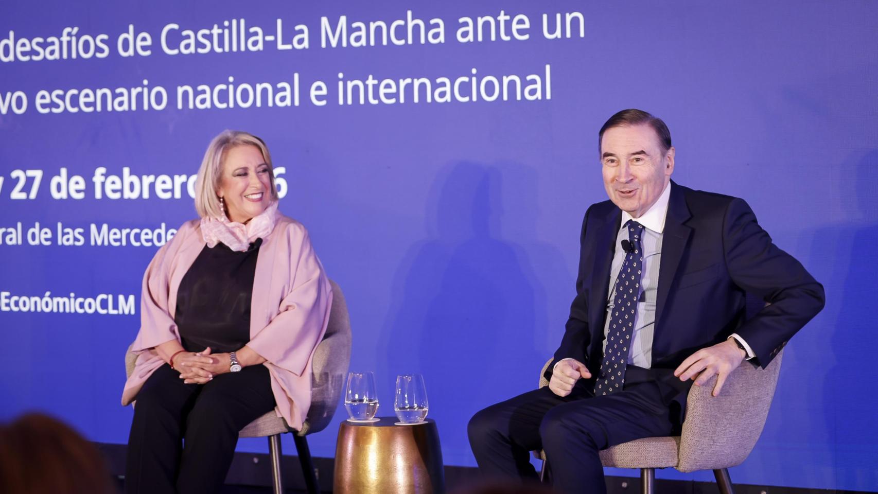 Esther Esteban, presidenta ejecutiva de EL ESPAÑOL de Castilla-La Mancha junto a Pedro J.Ramírez, CEO y director de EL ESPAÑOL.